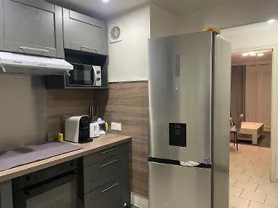 Apartament Elmaida *